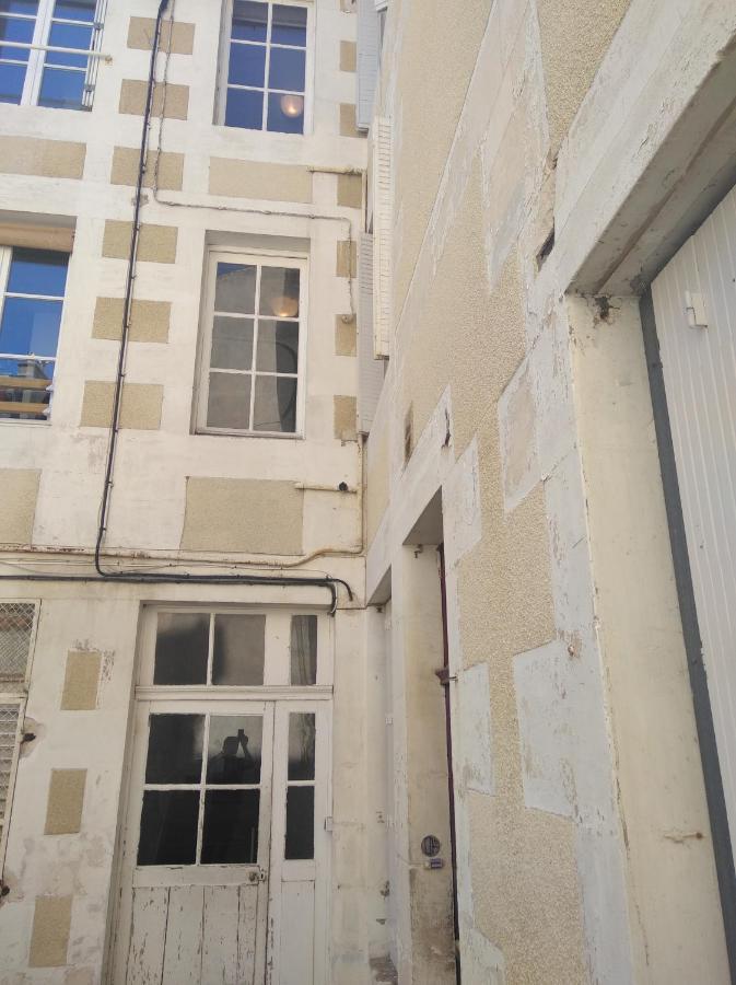Le Gambetta Apartman Poitiers Kültér fotó